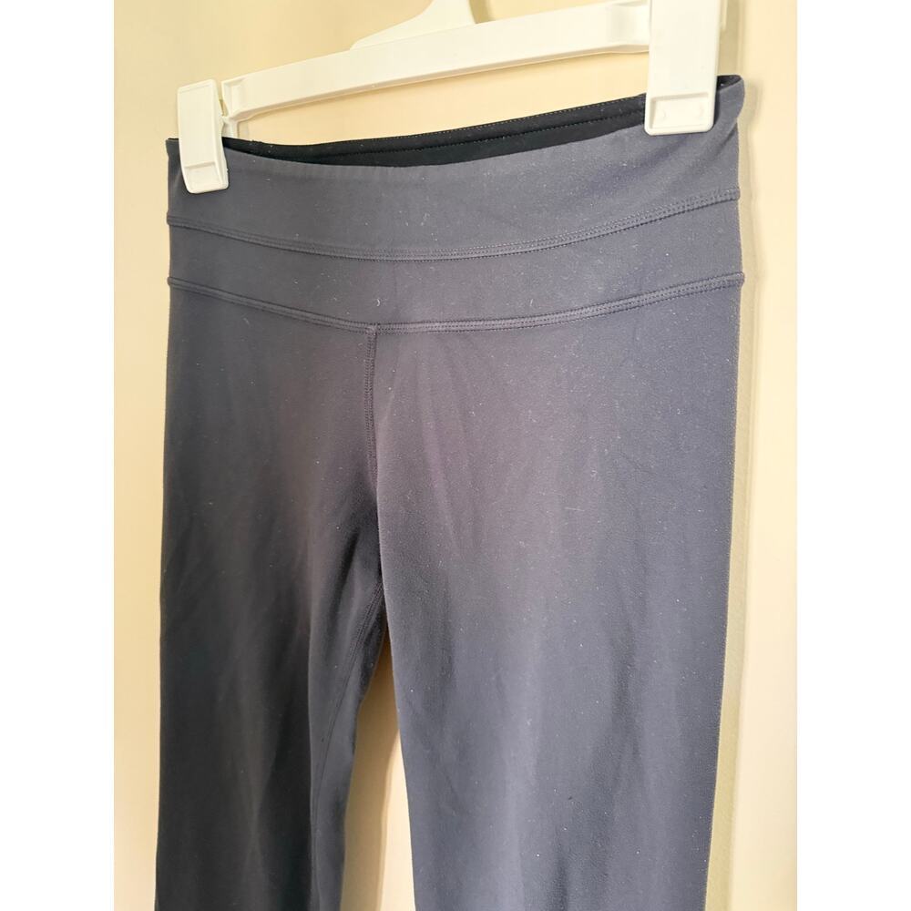 Lululemon | Y2K Groove Reversible High Waist Black/Gray Athlesuire Workout- Sz 4 - Picture 6 of 11